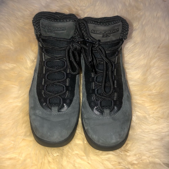 ‘Retro shadow’ 10’s (GS) - Picture 2 of 3